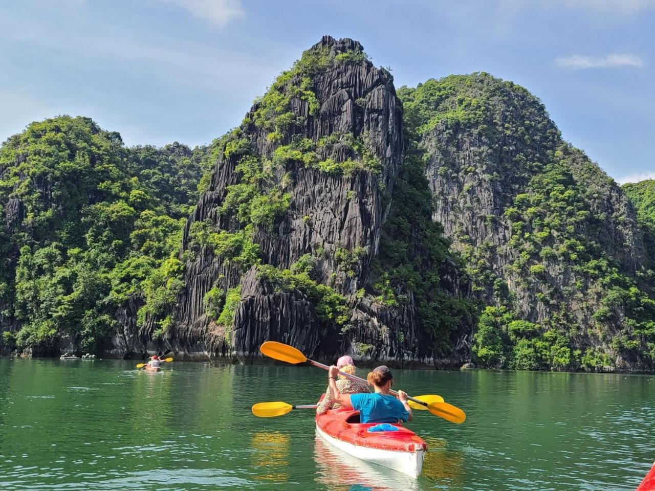 Cat Ba Island Garden Homestay - Papillon Екстериор снимка